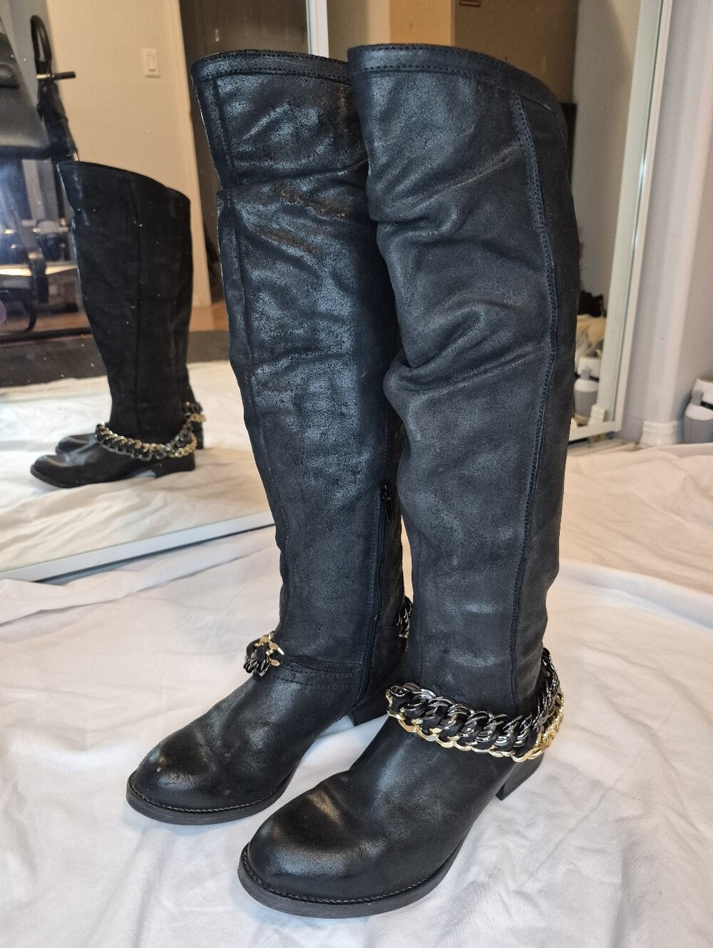 ALDO Kovarda Real Sueded Leather Knee High Boots with Chains Size 38